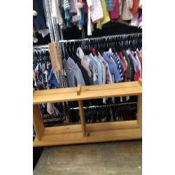ETAGERE PIN A FIXER