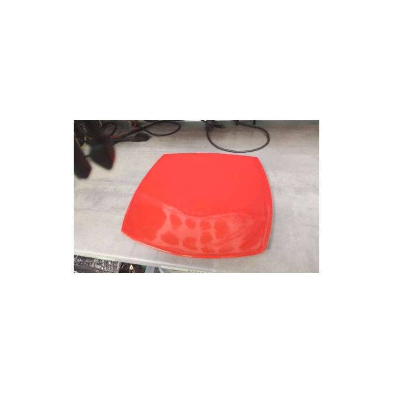 PLAT CARRE ROUGE GM 