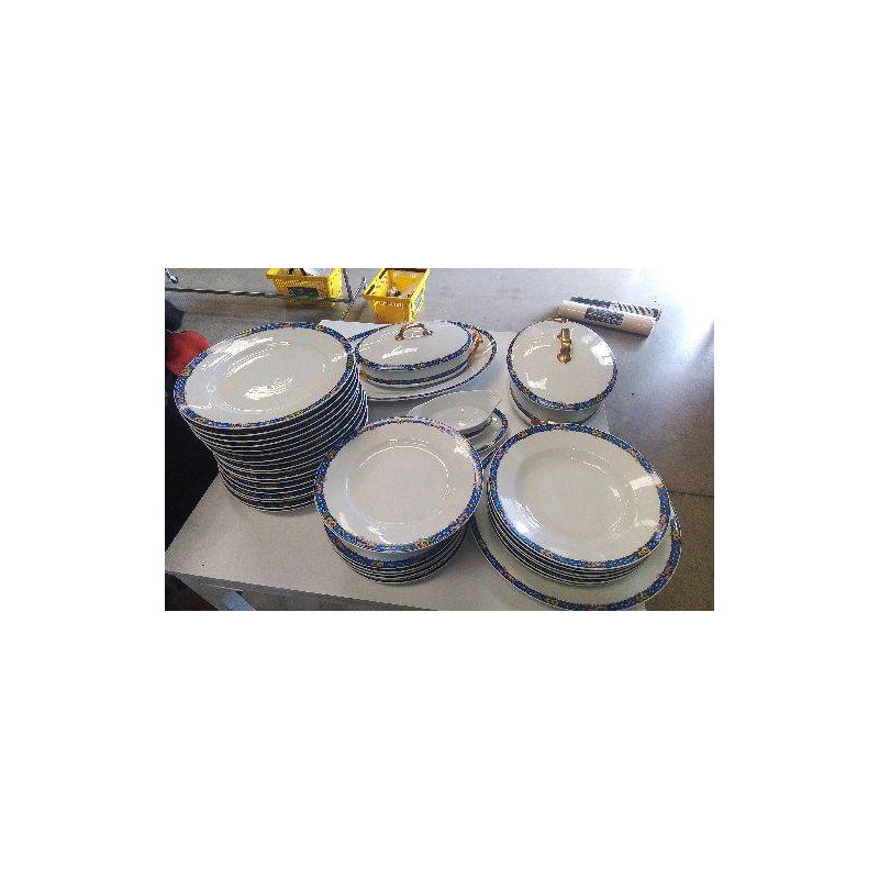 SERVICE DE TABLE LIMOGES 