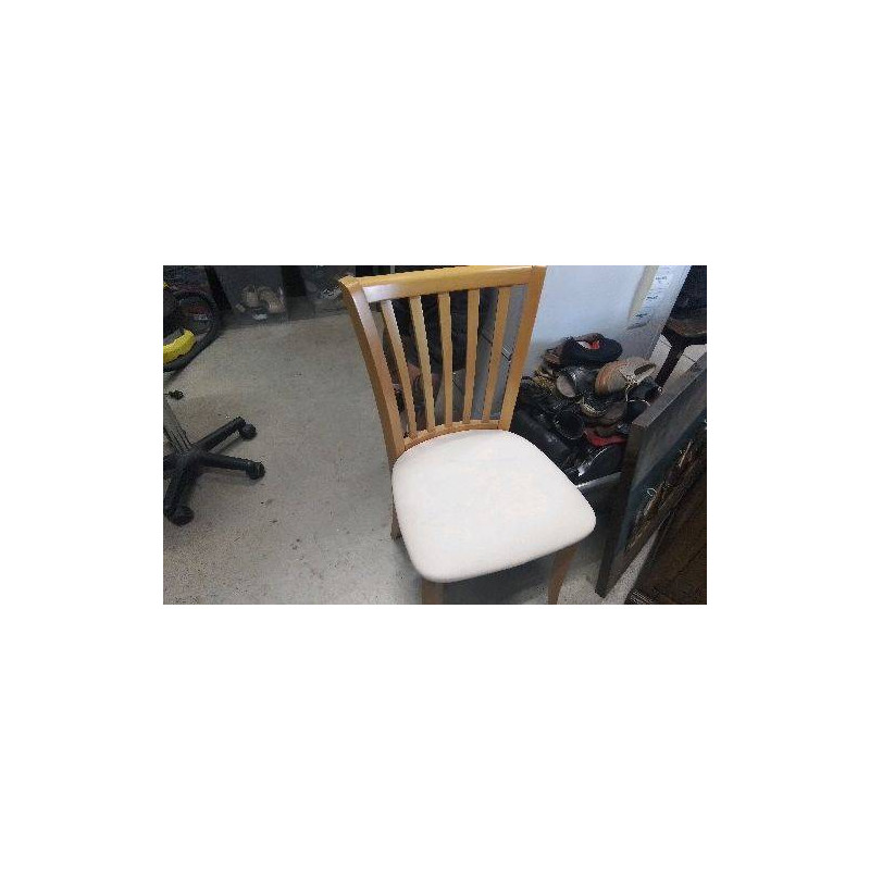 CHAISE BOIS PVC 