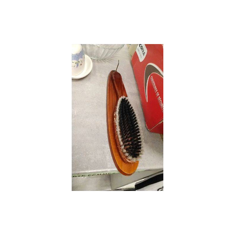 BROSSE SUR SUPPORT 