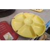 PLAT COMPARTIMENTS PLASTIQUE JAUNE