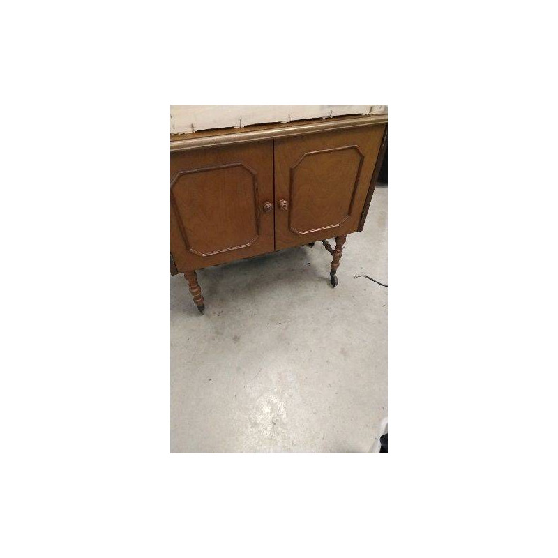 MEUBLE TELE A ROULETTES 2 PORTES 