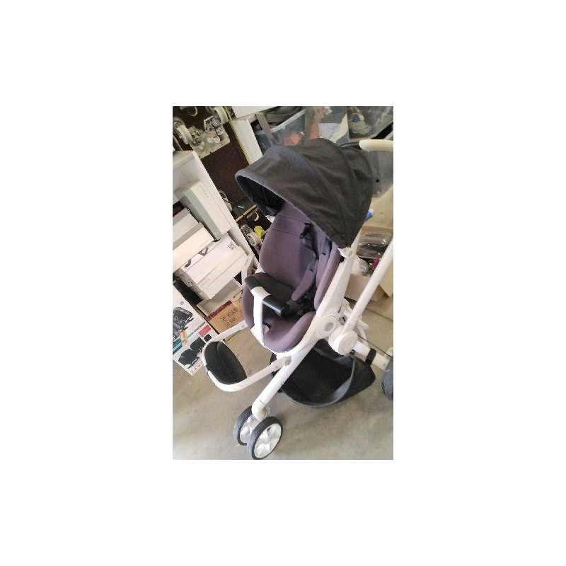 POUSSETTE 3 ROUES 