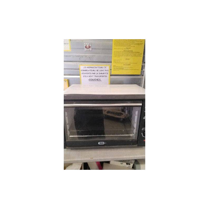 FOUR A POSER CUISITECH