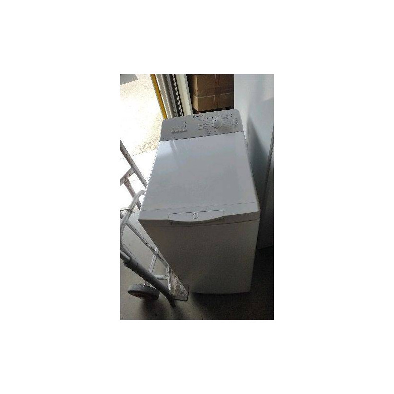 MACHINE A LAVER INDESIT 6KG- 1000TRS 