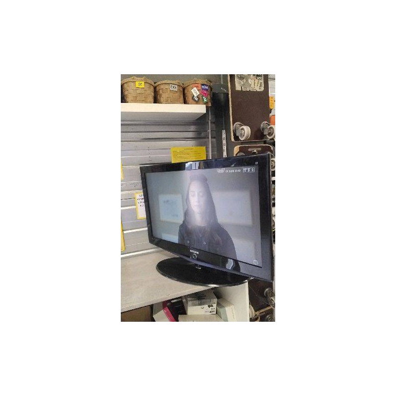 ECRAN SAMSUNG 101CM -NON HD - SANS TÉLÉCOMMANDE 