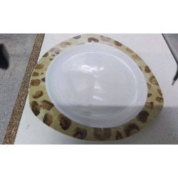 PLAT PORCELAINE