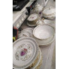 SERVICE DE TABLE PORCELAINE  (EN L’ETAT)!
