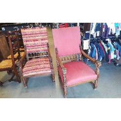 FAUTEUIL BOIS TISSU ACCOUDOIRS TETE DE LION 