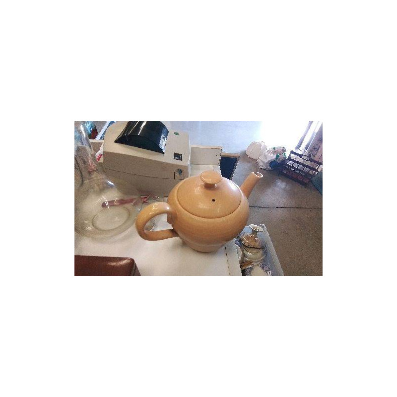 THÉIÈRE 
