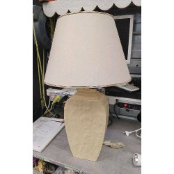 LAMPE A POSER SIGNEE CORRO...