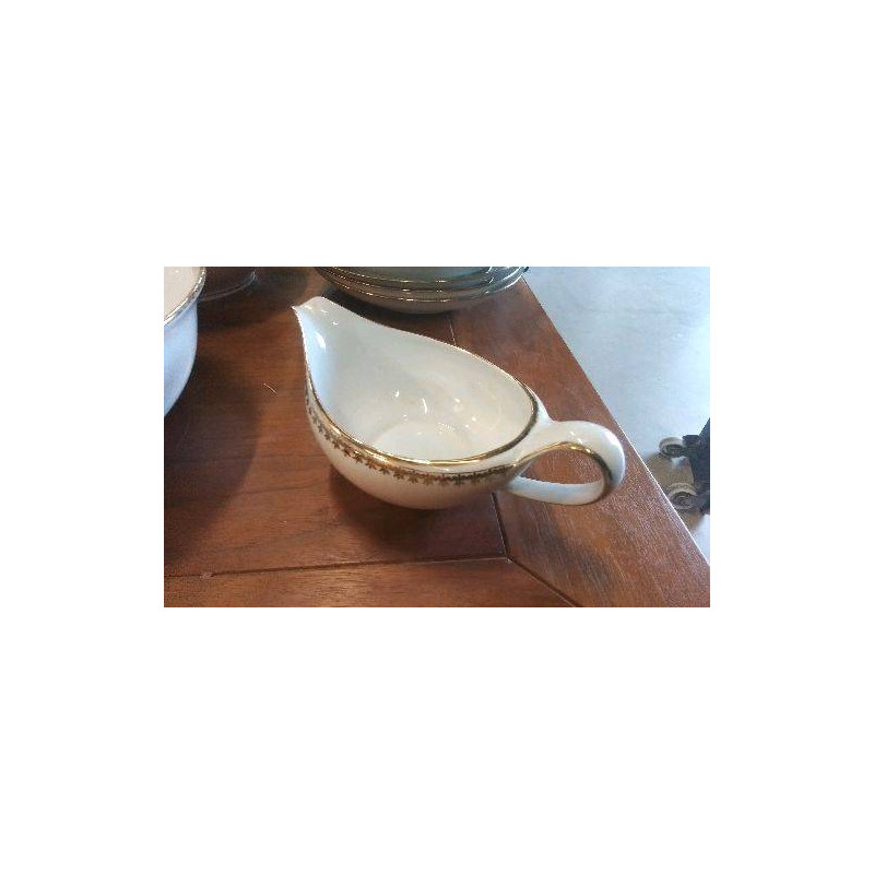 SAUCIERE PORCELAINE