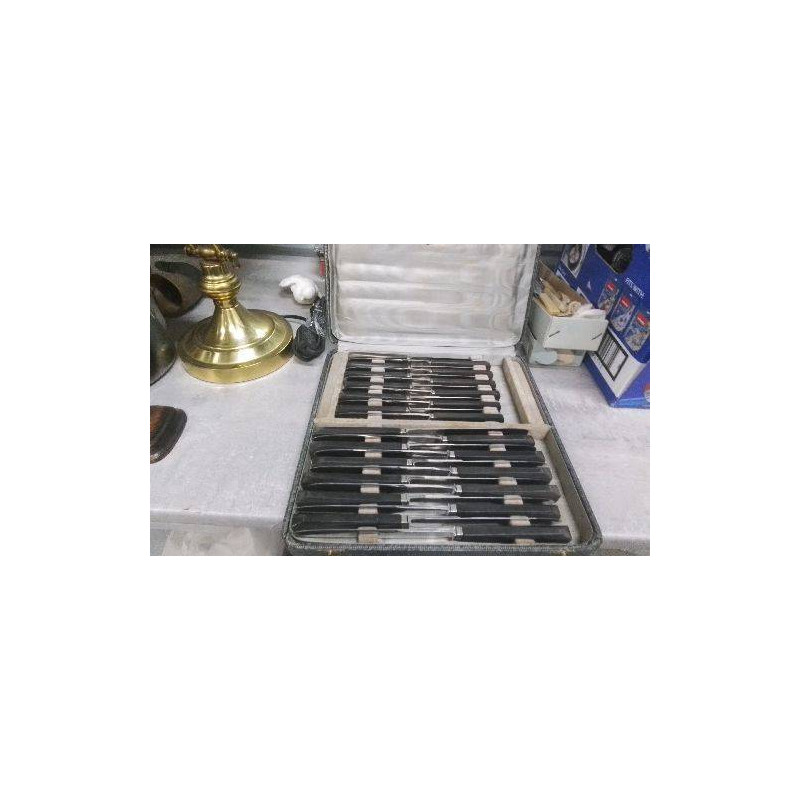 COUTEAUX X24 MANCHE EN CORNE 
