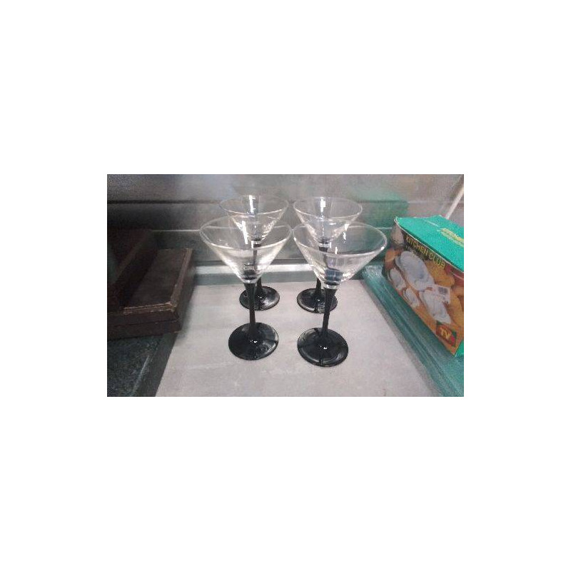 VERRES A COCKTAIL X4 