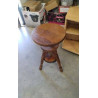TABOURET A VIS