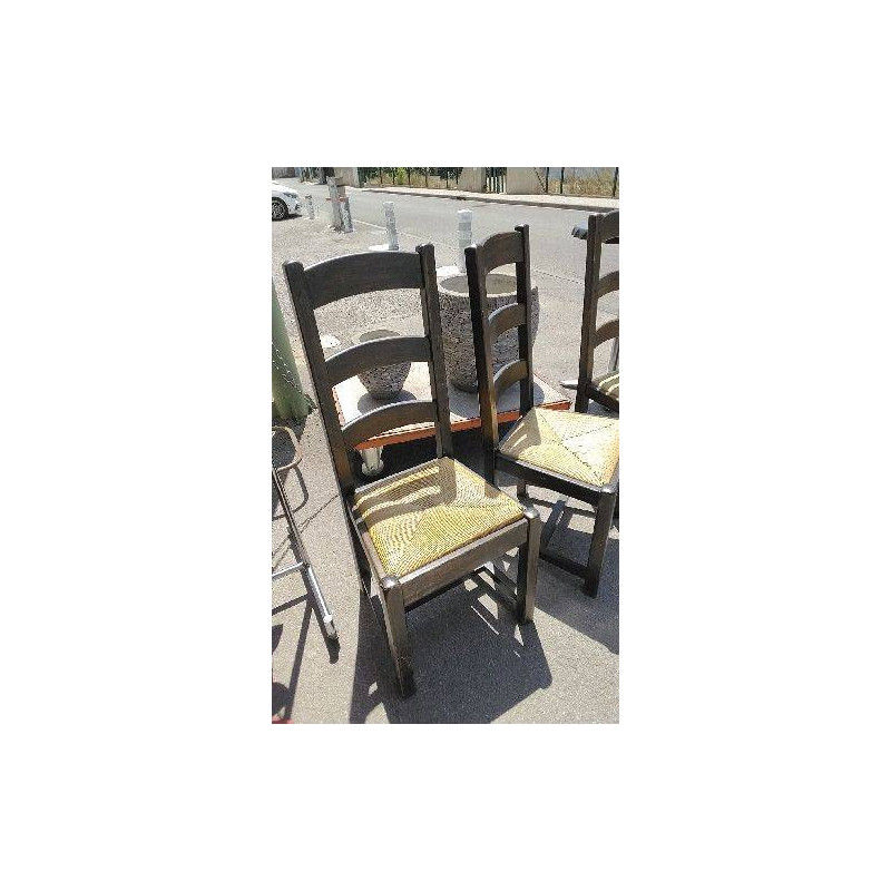 CHAISE PAILLEE EN L’ETAT