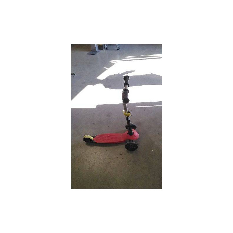 TROTTINETTE 