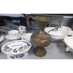 VASE METAL 