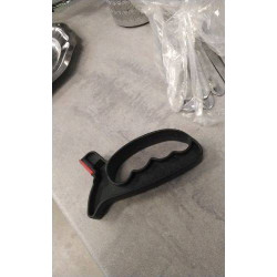 AIGUISEUR COUTEAU 