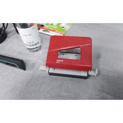 PERFORATEUR LEITZ