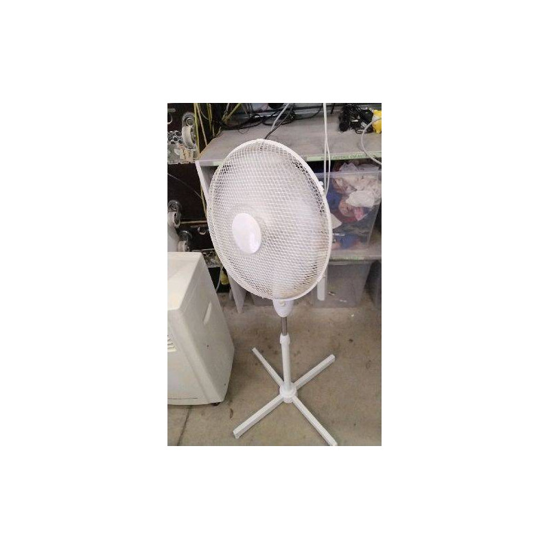 VENTILATEUR SUR PIED