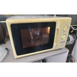 MICRO-ONDES 