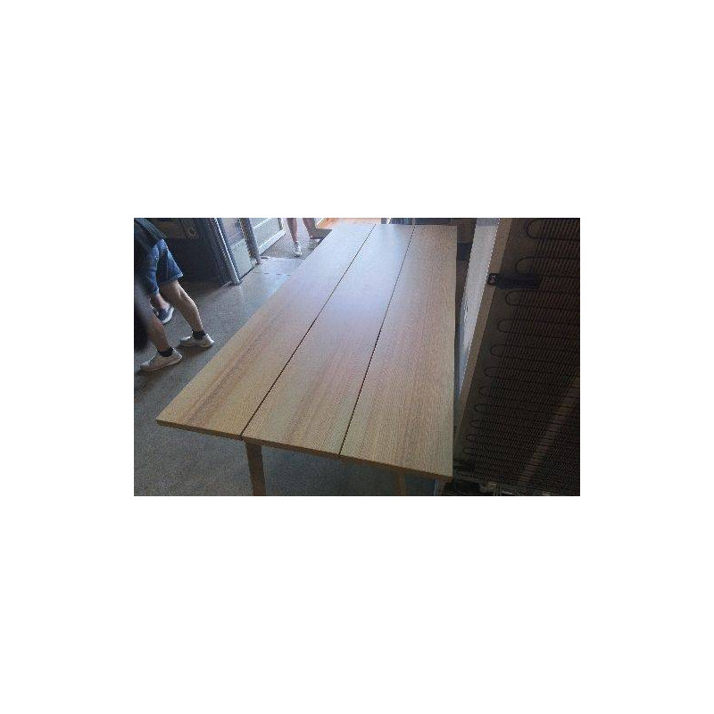 TABLE IKEA 200X90CM