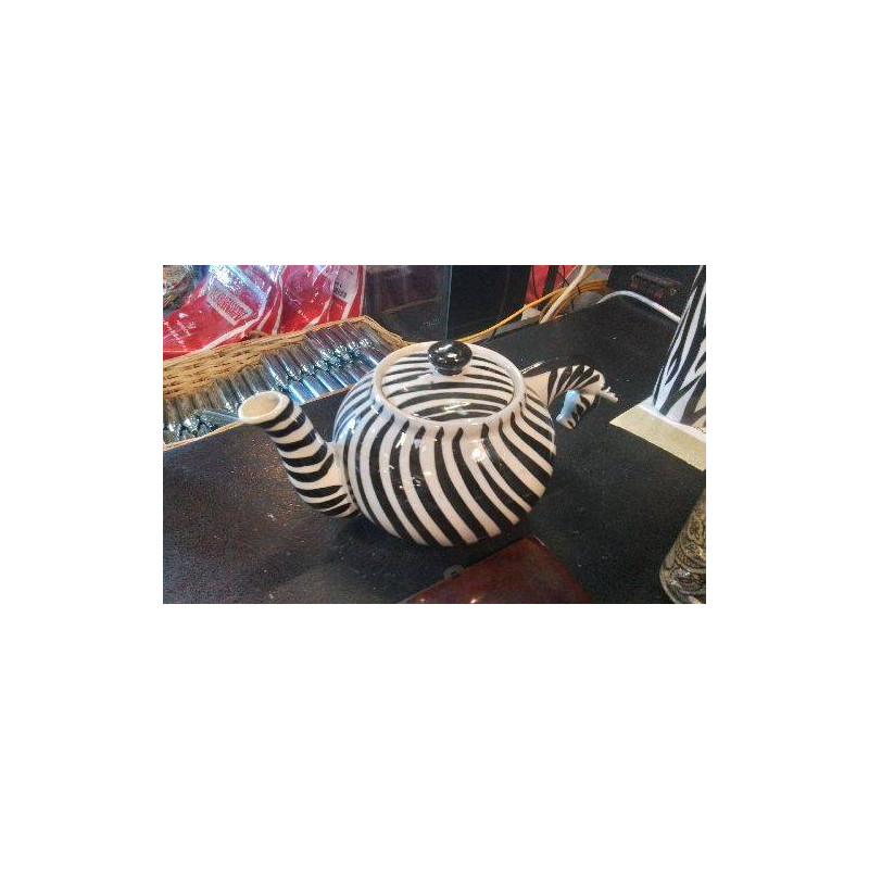 THEIERE ZEBRE 