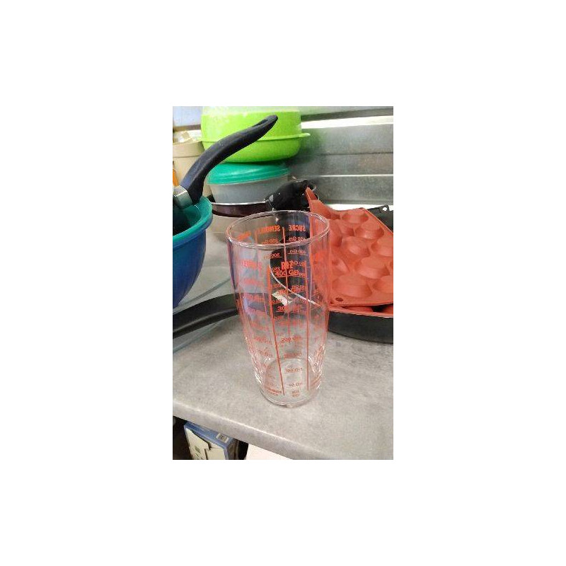 VERRE DOSEUR 