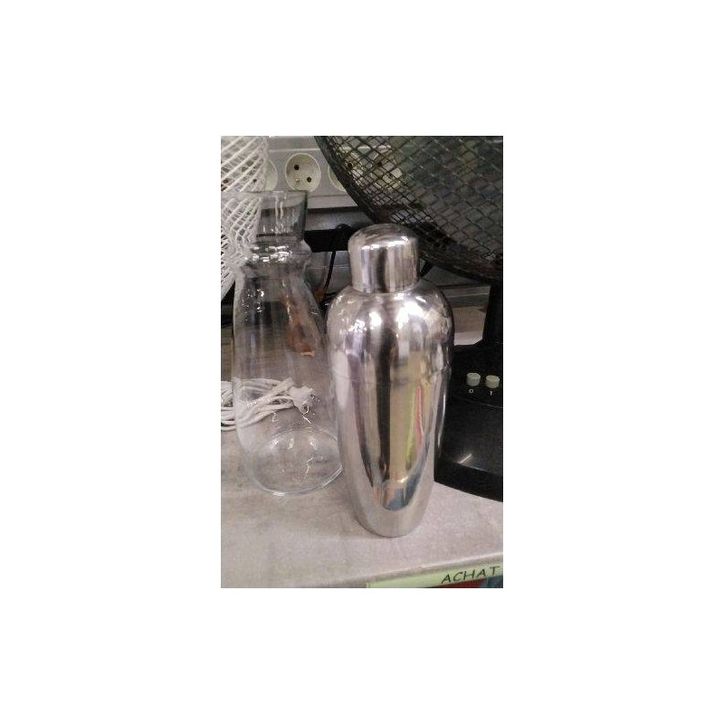 SHAKER