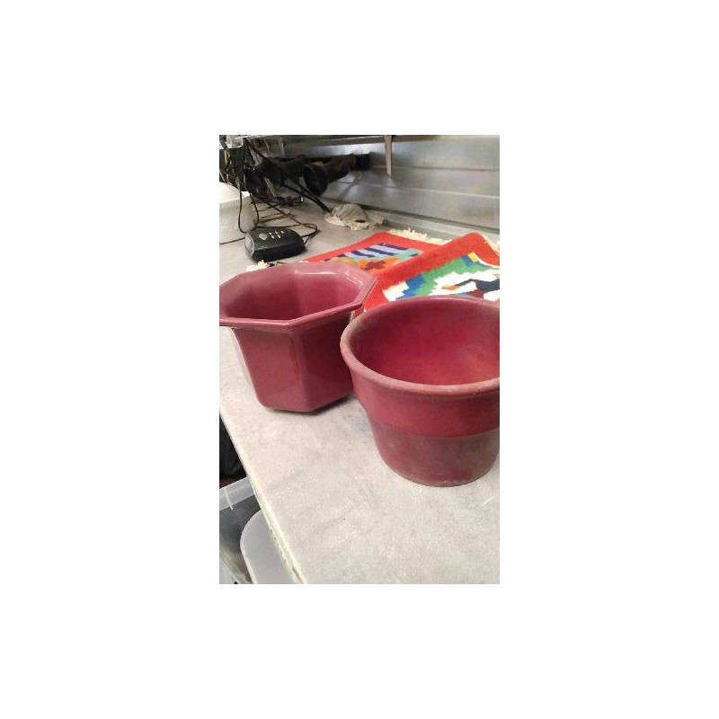 CACHE POT ROUGE