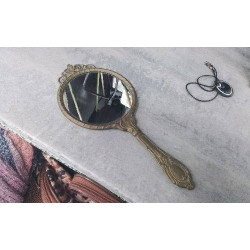 MIROIR A MAIN 