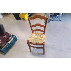 CHAISE PAILLEE 