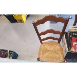 CHAISE PAILLEE 
