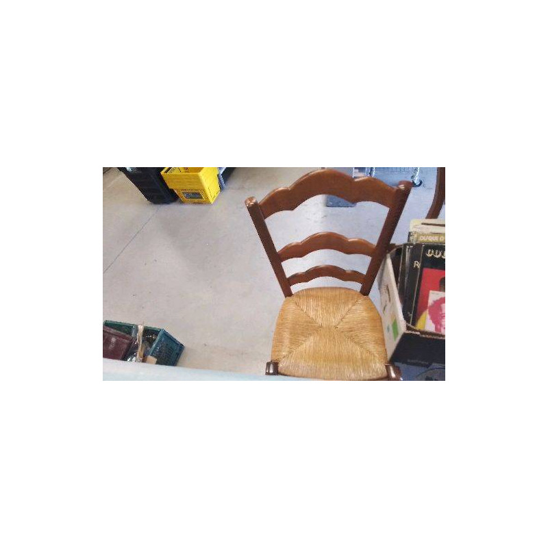 CHAISE PAILLEE 