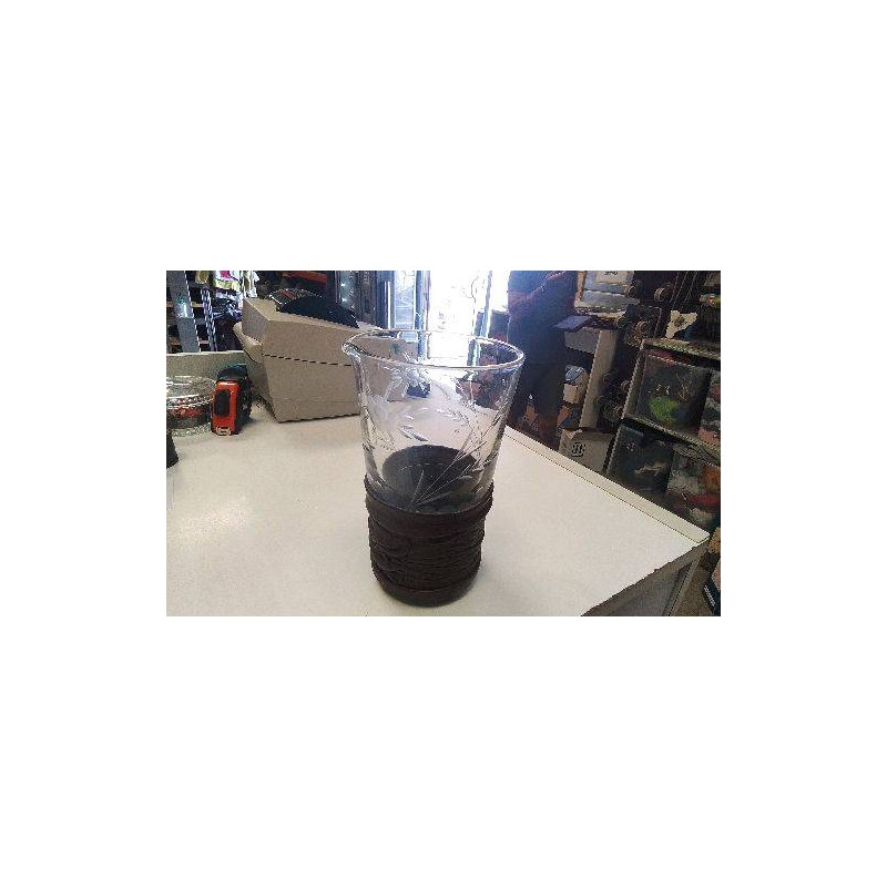 PICHET VERRE ET CUIR