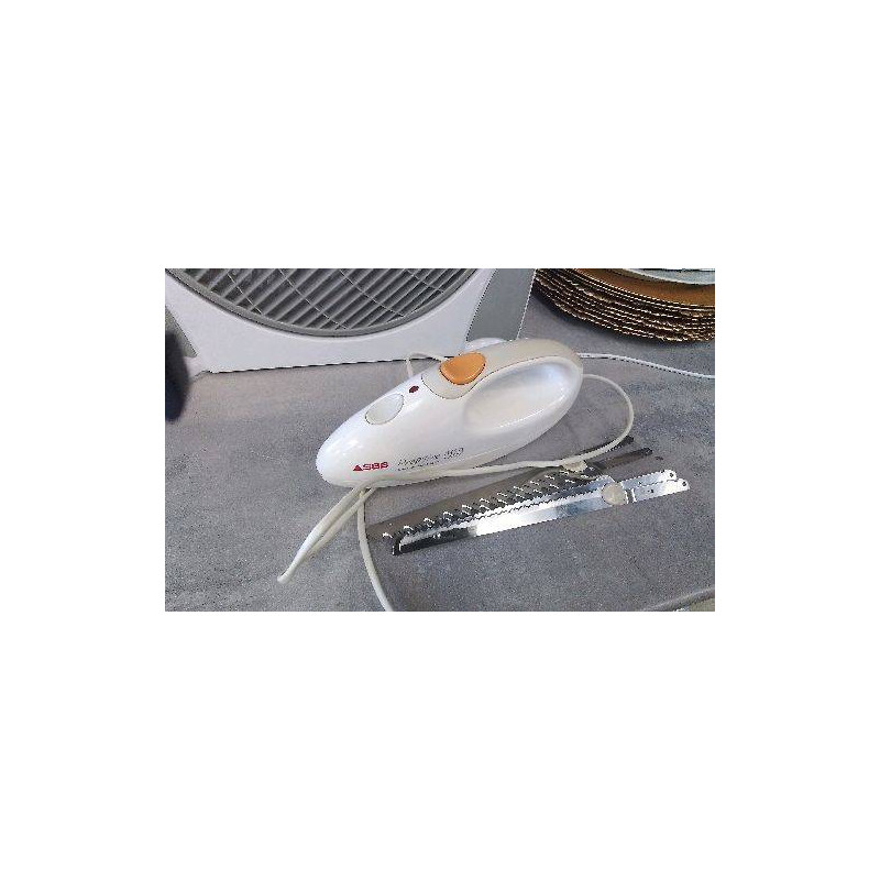 COUTEAU ELECTRIQUE SEB