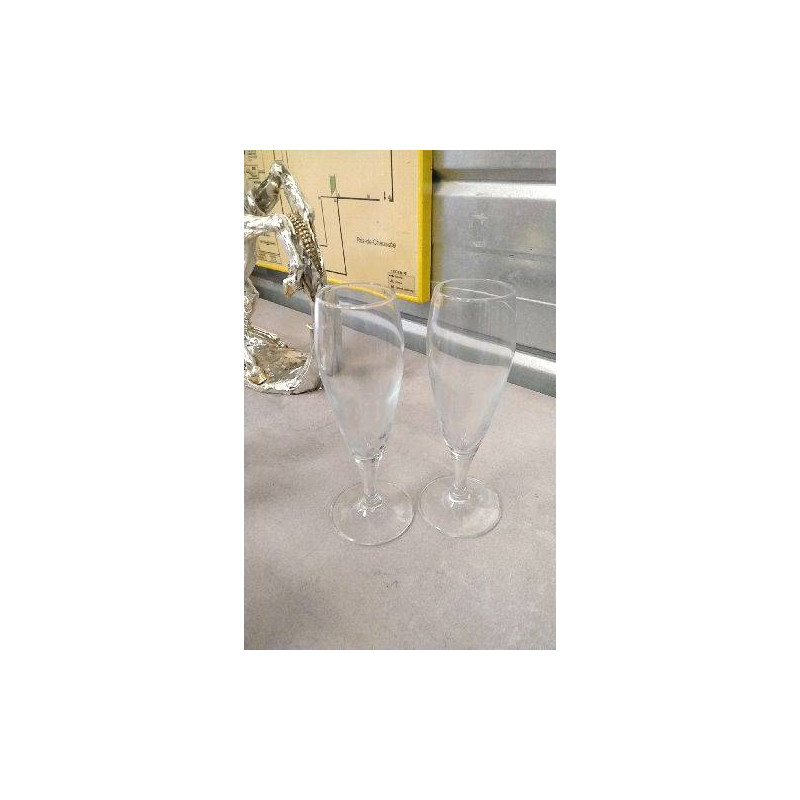 FLUTE A CHAMPAGNE LE LOT