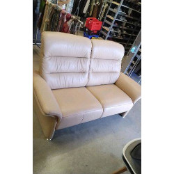 CANAPE CUIR HJORT ( DANEMARK)