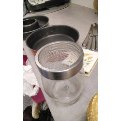 POT SAUPOUDREUR 