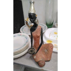 STATUETTE AFRICAINE 