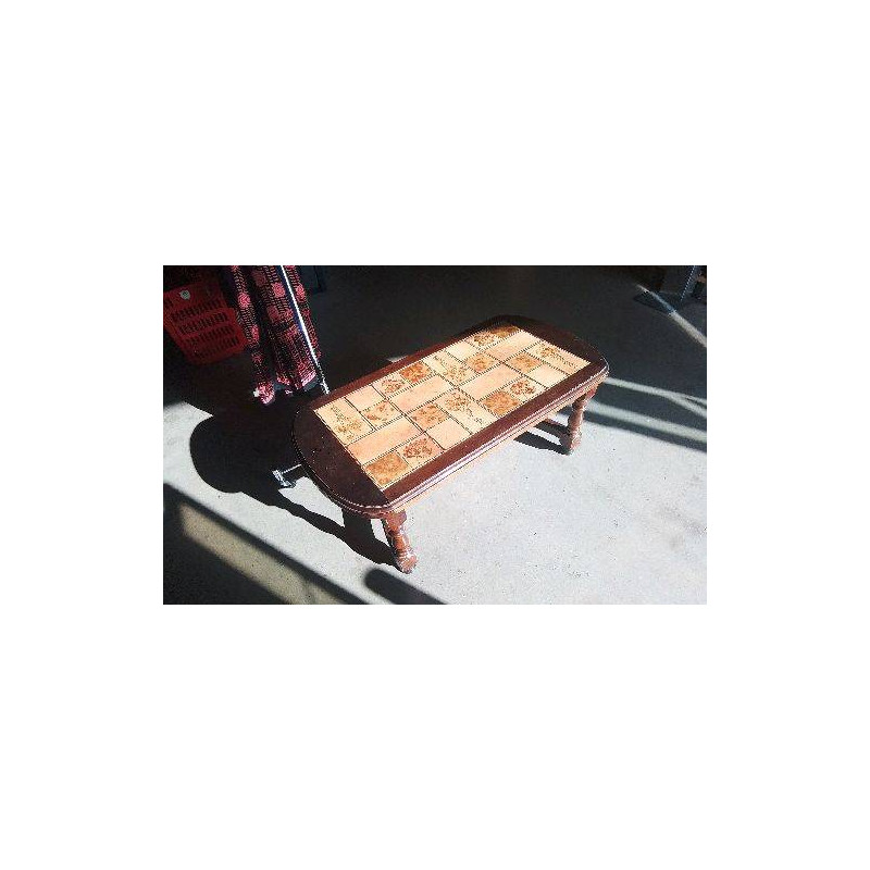 TABLE BASSE CARRELEE EN L’ETAT