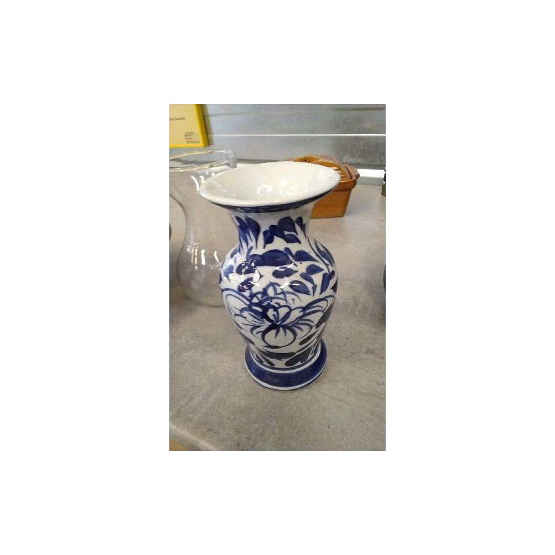 VASE PM
