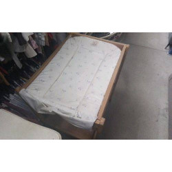 TABLE A LANGER + MATELAS 