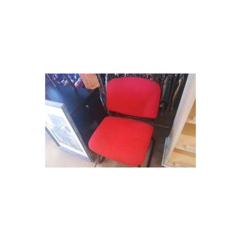 CHAISE D’ATTENTE ROUGE