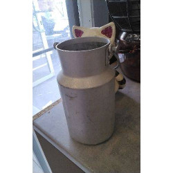 POT A LAIT ( SANS COUVERCLE)