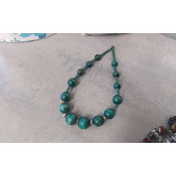 COLLIER VERT