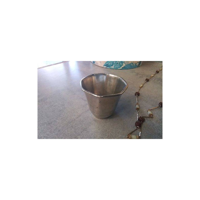 VERRE ETAIN 