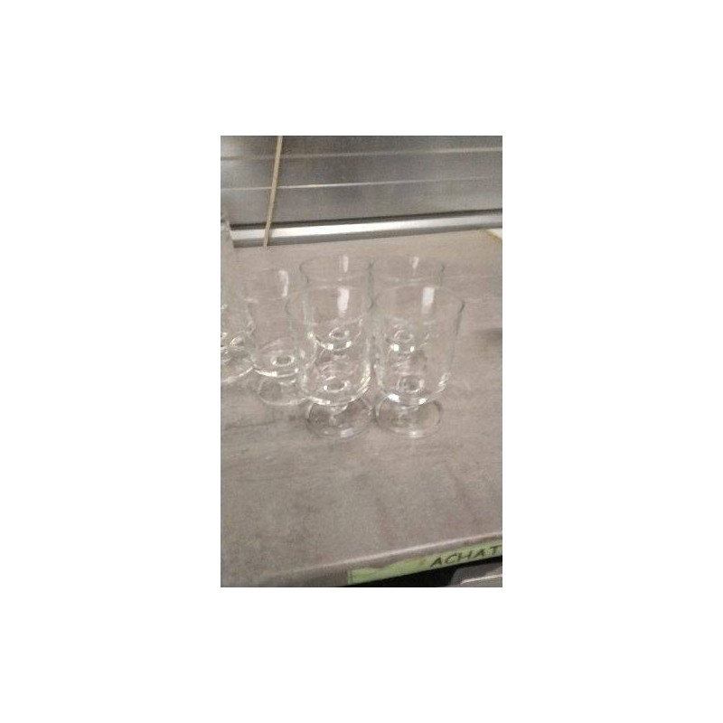 VERRES A PIED LE LOT 